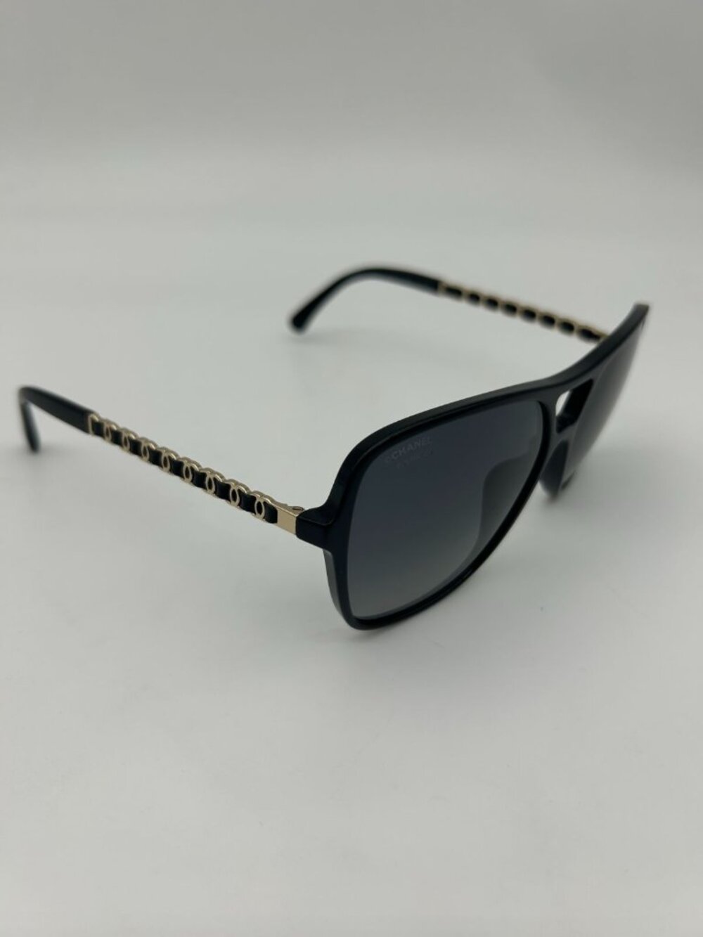 Chanel CC Logo Polarized Sunglasses Black Gray Gradient Eyewear - Picture 6 of 12